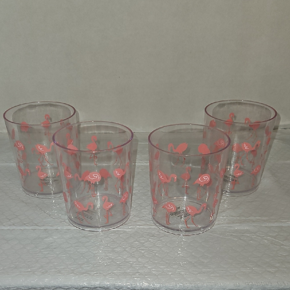 Flamingo Design Glass Set